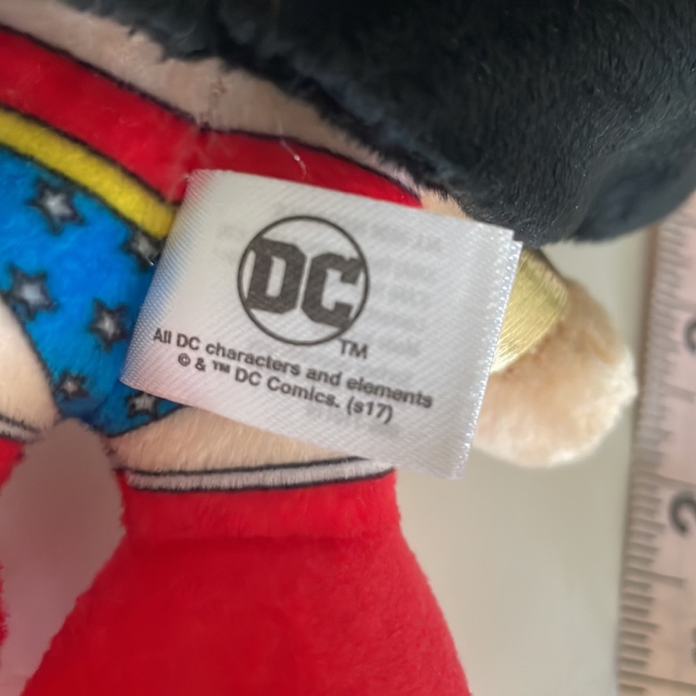 Seven20 7 inch DC Comics Wonder Woman Plushie - Picture 6 of 7